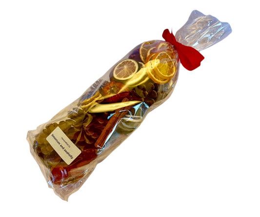 Xmas Dried Fruits, Cones  and Cinnamon  Pot Pourri Bag